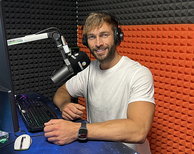 Muž roku předal žezlo a zamířil do rádia. Jakub Mádl bude moderátorem