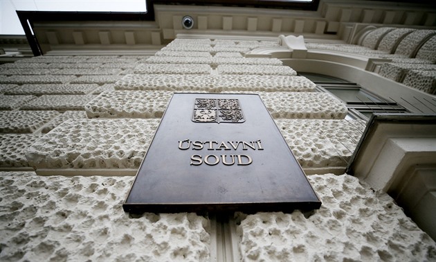 Čech vinil exmanželku z únosu dětí do Moskvy. Případ uzavřel až Ústavní soud