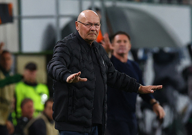 Jsme totálně naštvaní, řekl trenér Koubek. U hráčů mu chybí rutina i zkušenosti