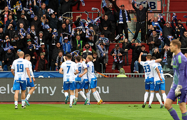 ONLINE: Baník Ostrava - Sparta, za hosty Ryneš, v útoku opět Mercado a Rrahmani