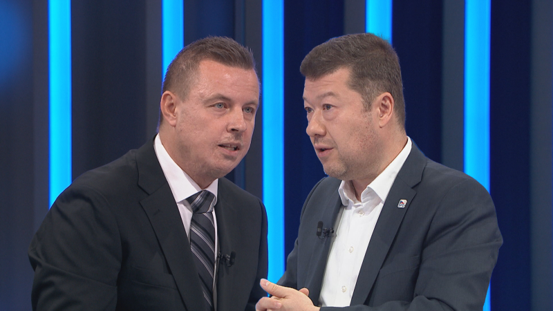 Neshoda u SPD a spol.? Rajchl sliboval ceny jako na jarmarku, podle Okamury to je jinak