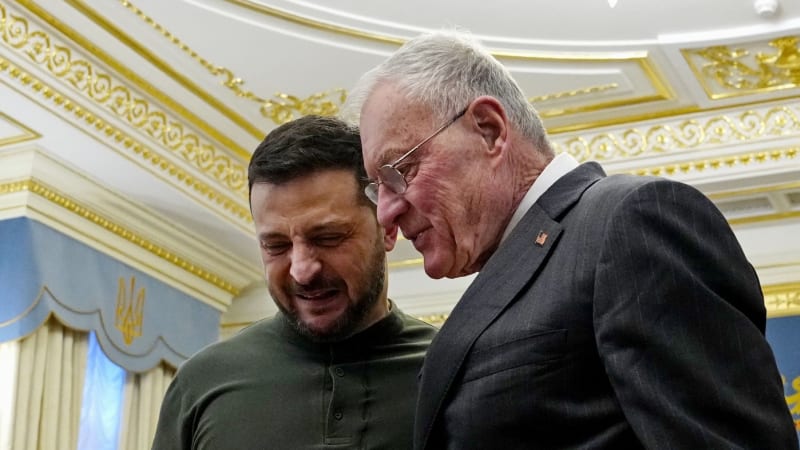 Rusko není posvátné místo. Trumpův muž dává Kyjevu volnou ruku: Útočte i v hloubi země