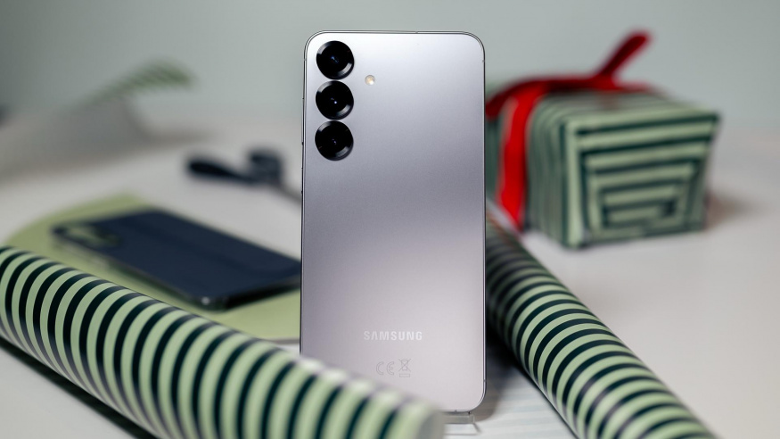 Udělá to Samsung znovu? Vlajkový Galaxy S26 má mít v Evropě nepopulární čipset