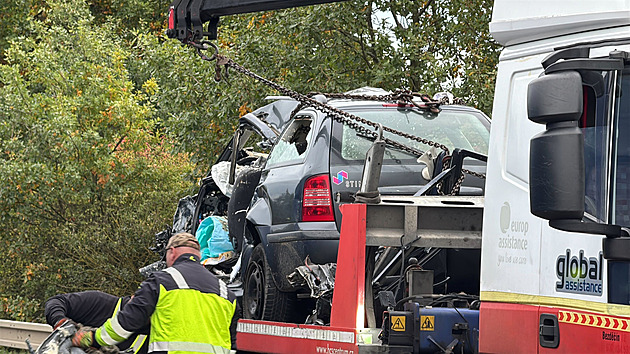 Řidič osobáku vjel u Židněvsi do protisměru, po srážce s kamionem zemřel