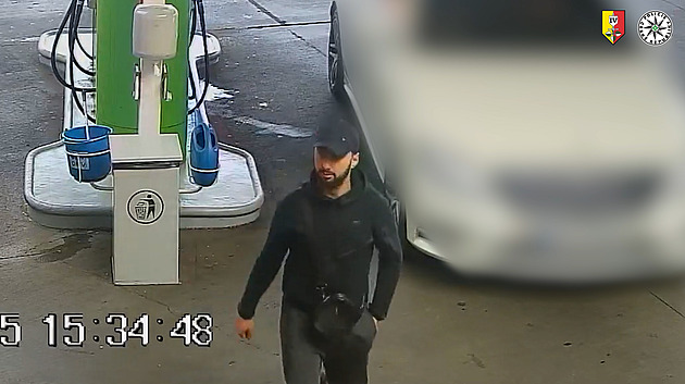 Noční kšeft s iPhony za sto tisíc skončil pokusem o loupež. Poznáte podezřelého?