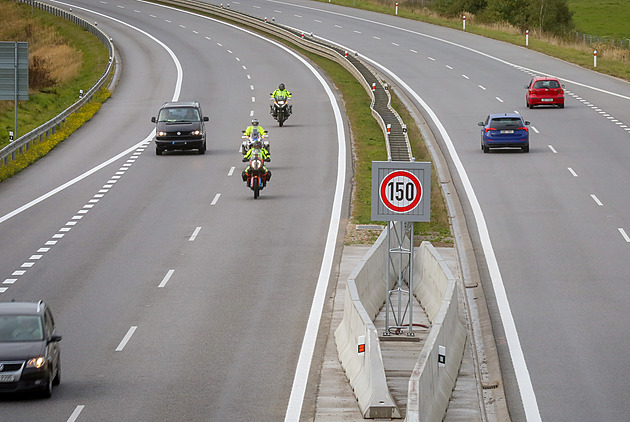 NCOZ se zajímá o tendr na dálnici D3, zakázka se prodražila o třetinu