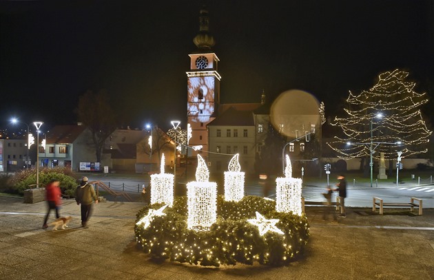 Adventní neděle mají silné symboly. Překvapí vás význam i barvy