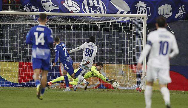ONLINE: Lausanne - Olomouc 0:1, důležitý gól pro hosty, trefuje se Šíp