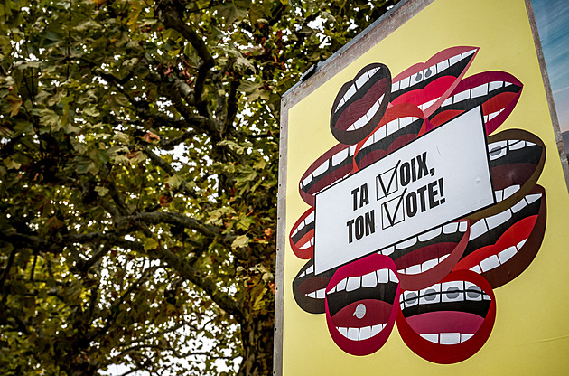 Švýcaři podporují zavedení nové daně pro nejbohatší, zjistil průzkum