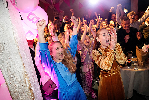 Dánové vybírali parlament. Odhady naznačují náskok levice