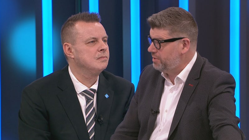 Rajchl: Nechci Evropu na válečné ekonomice. Ve zbrojení je budoucnost, namítl Pospíšil